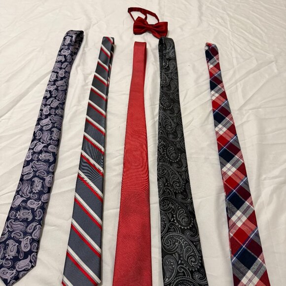 Lot of 5 Men’s Ties + Red Bow Tie Nautica Roundtree Yorke JF Ferrar Dockers - Picture 1 of 14